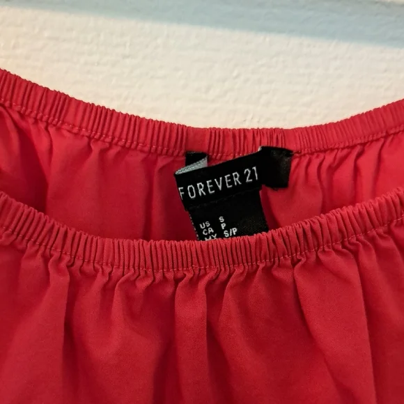 Forever 21 Red Ruffle Sleeve Blouse Size S - Picture 2 of 3